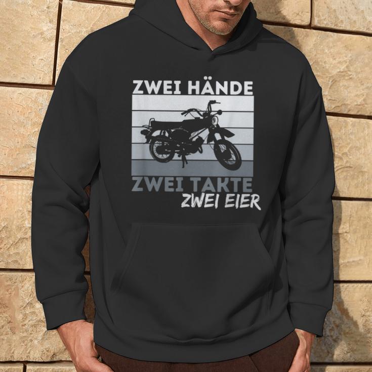 Zwei Hands Zwei Takte Simson Ddr Moped Two Strokeintage Kapuzenpullover Lebensstil