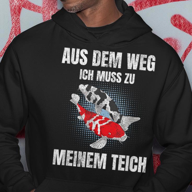 Aus Dem Weg Ich Muss Zu Meiner Pond Koi Carp Garden Pond Kapuzenpullover Lustige Geschenke