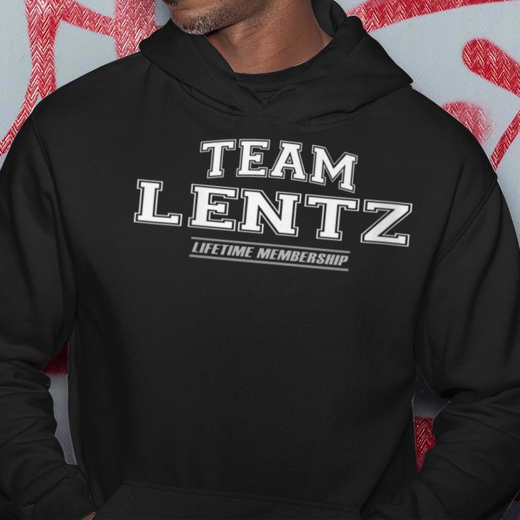 Damen Team Lentz Stolzer Familienname Nachname Geschenk Mit-Ausschnitt Kapuzenpullover Lustige Geschenke