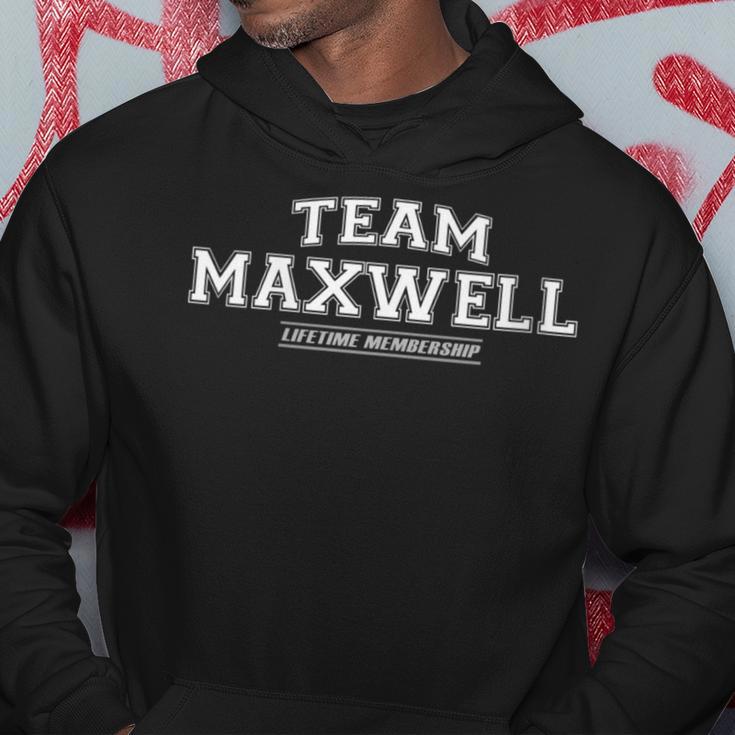 Damen Team Maxwell Stolzer Familienname Nachname Geschenk Mit-Ausschnitt Kapuzenpullover Lustige Geschenke