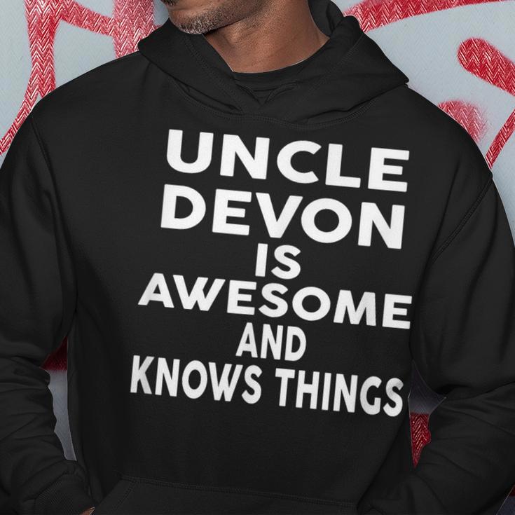 Onkel Devon Ist Großartig Und Weiß Dinge Kapuzenpullover Lustige Geschenke