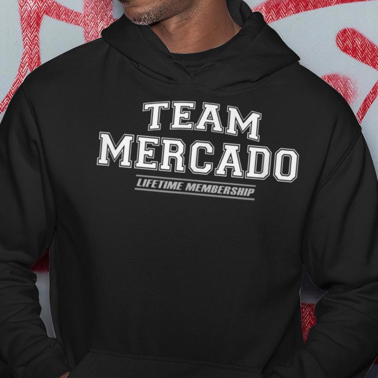 Team Mercado Stolzer Familiennachname Nachname Geschenk Kapuzenpullover Lustige Geschenke