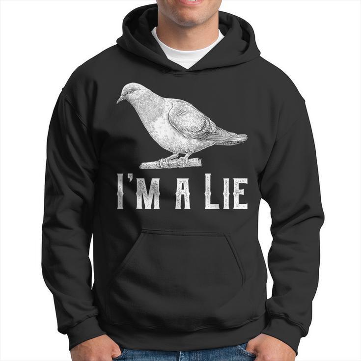 Vintage I Am A Lie Bird Aren't Real Spies Great Kapuzenpullover