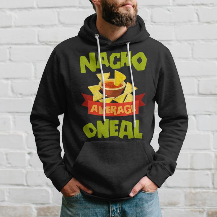 Damen Nacho Average Oneal Birthday Personalisierter Nachname Mit-Ausschnitt Kapuzenpullover Geschenke für Ihn