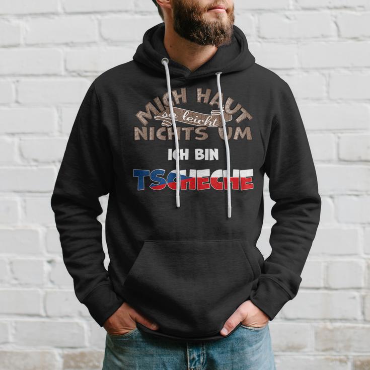 With Saying Mich Haut Nichts Um Ich Bin Czeche Kapuzenpullover Geschenke für Ihn