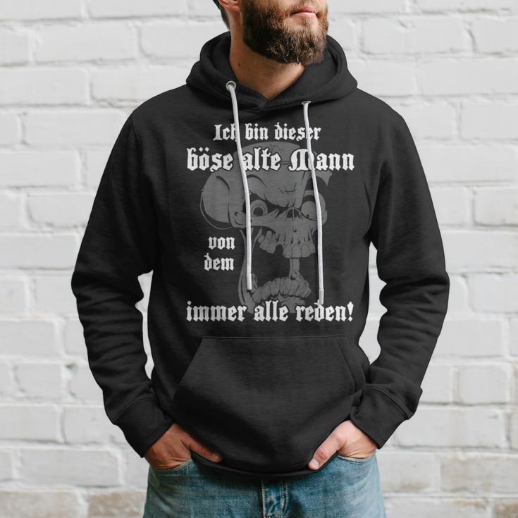 Ich Bin Dieser Böse Alte Mannon Dem Immer Alle Reden Kapuzenpullover Geschenke für Ihn