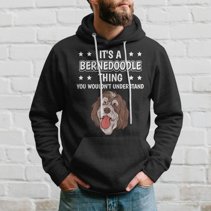 Ist So Ein Bernedoodle Ding Lustiger Spruch Bernedoodles Kapuzenpullover Geschenke für Ihn