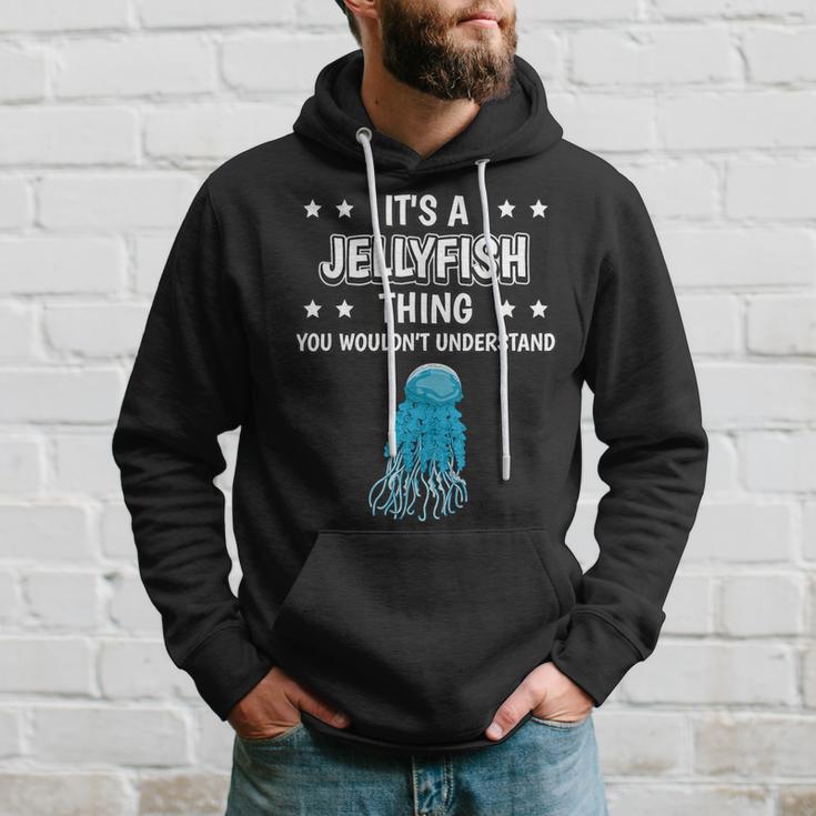 Ist So Ein Qualle Ding Lustiger Spruch Quallen Kapuzenpullover Geschenke für Ihn