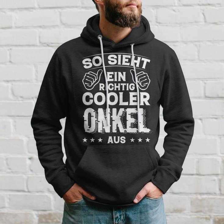 So Sieht Ein Richtig Cooler Onkel Aus Uncle Uncle Sayings Kapuzenpullover Geschenke für Ihn