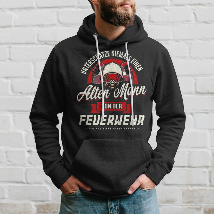 Underschätze Niemal Alten Mann Fireman Kapuzenpullover Geschenke für Ihn