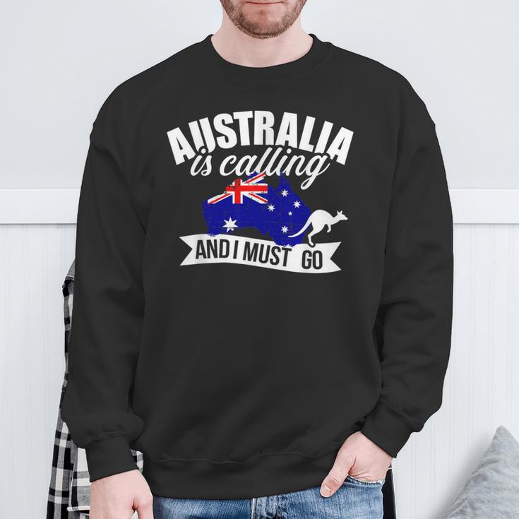 With Australien Ruft Und Ich Muss Gehen Sweatshirt Geschenke für alte Männer