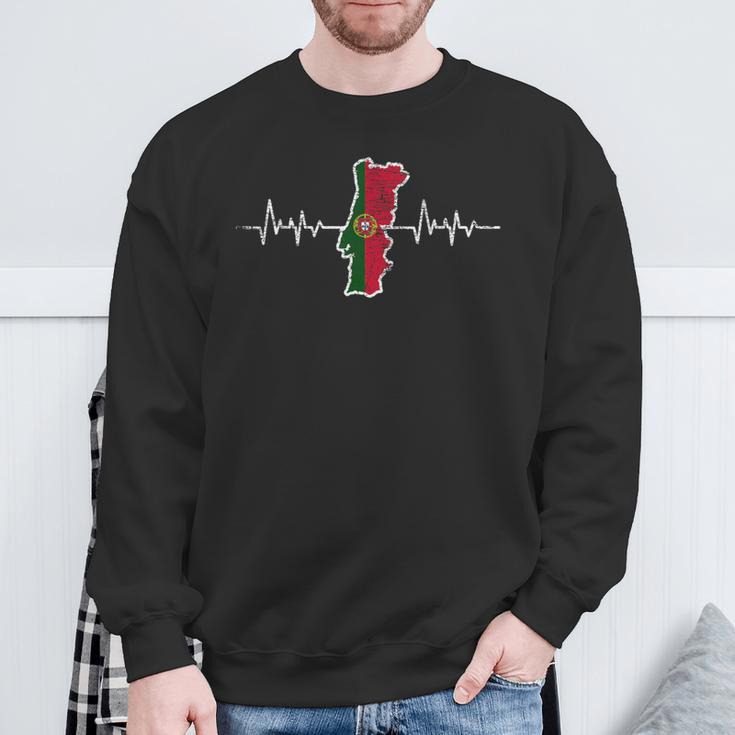 Heartbeat Portuguese Flag Portugal Sweatshirt Geschenke für alte Männer