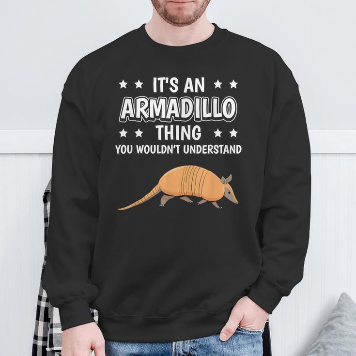 Ist So Ein Gürteltier Ding Lustiger Spruch Gürteltiere Sweatshirt Geschenke für alte Männer