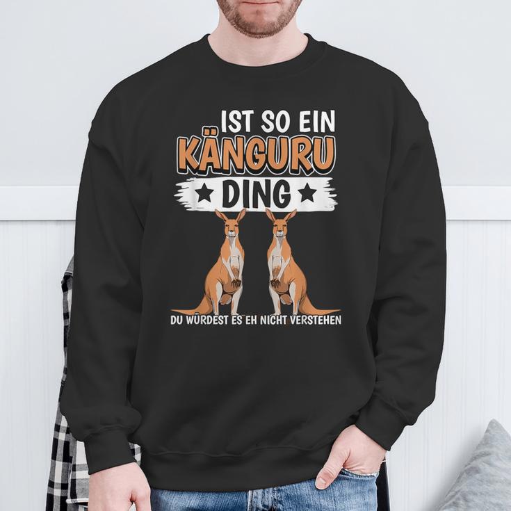 Kängurus Sachen Ist So Ein Känguru Ding Känguru Sweatshirt Geschenke für alte Männer