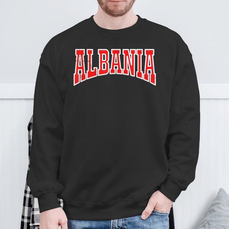 Kosovo Albania Tirana Flag Double Eagle Sweatshirt Geschenke für alte Männer