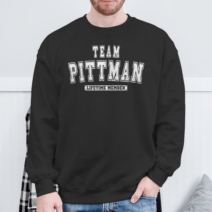 Team Pittman Lifetime Member Family Last Name Sweatshirt Geschenke für alte Männer