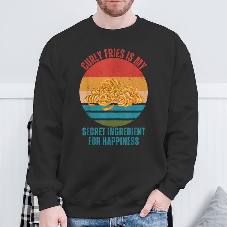 Vintage Curly Fries Sind Meine Geheime Zutat Für Glück Sweatshirt Geschenke für alte Männer