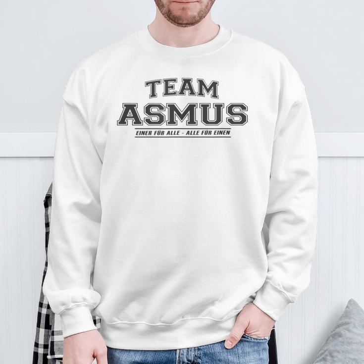 Team Asmus Stolze Familie Nachname Geschenk Sweatshirt Geschenke für alte Männer