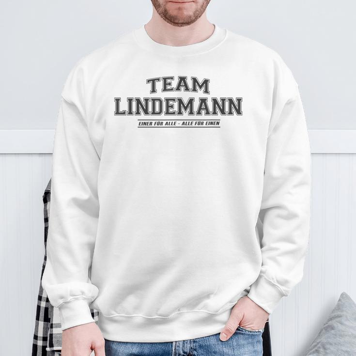 Team Lindemann Proud Family Last Name Gray Sweatshirt Geschenke für alte Männer