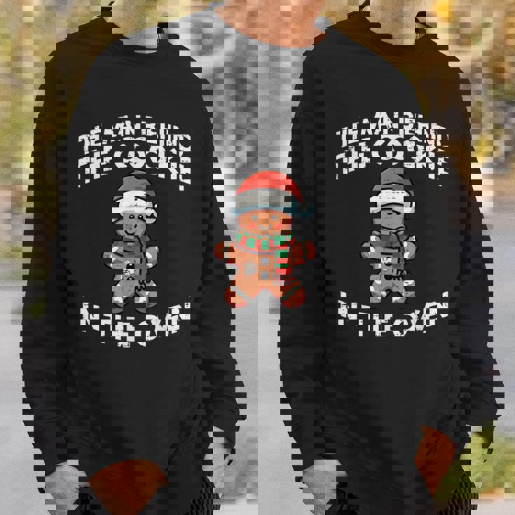 Christmas Pregnancy Man Behind Cookie Oven Xmas Husband Men Sweatshirt Gifts for Him