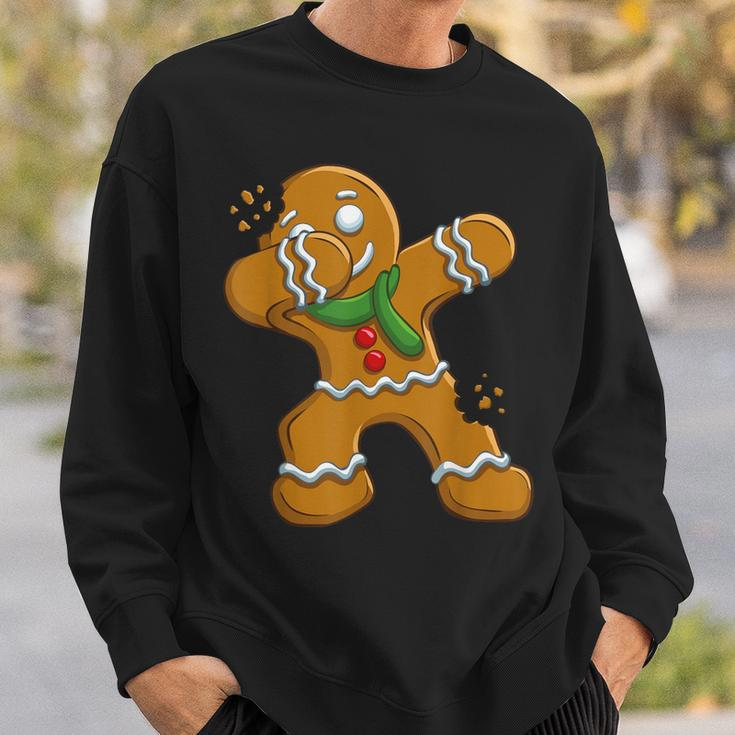 Gentle Gingerbread Man Christmas Dab Sweatshirt Geschenke für Ihn