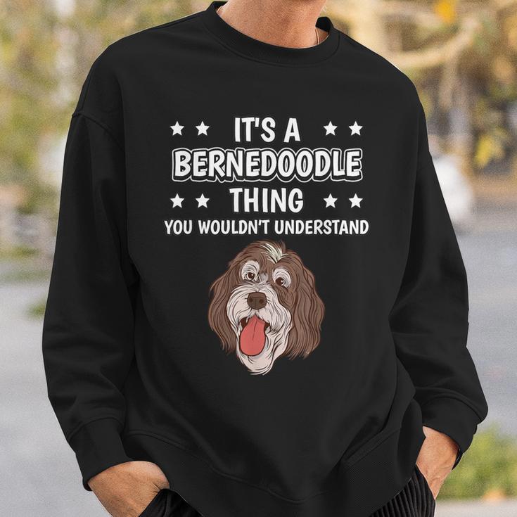 Ist So Ein Bernedoodle Ding Lustiger Spruch Bernedoodles Sweatshirt Geschenke für Ihn