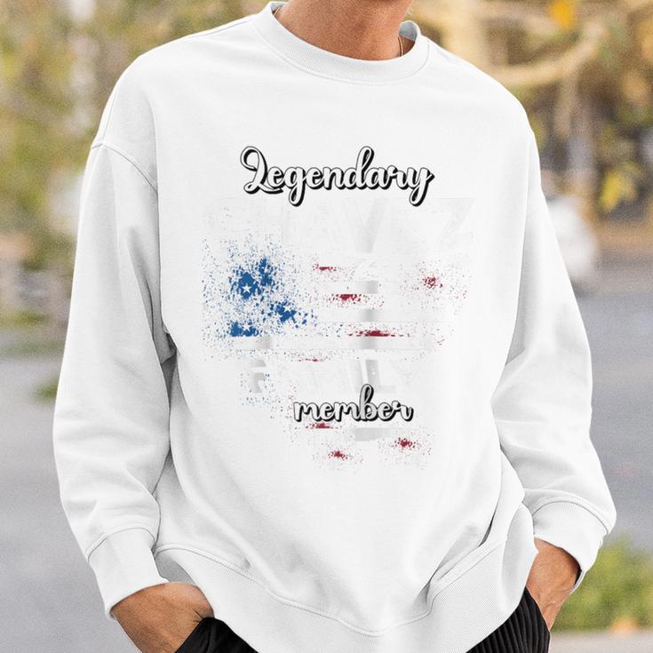 Name Chavez Us Flag Chavez Surname Chavez Raglan Sweatshirt Geschenke für Ihn