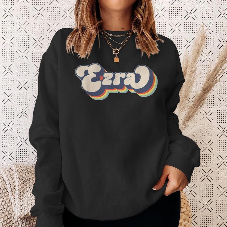 Ezra Name Personalised Surname First Name Ezra Sweatshirt Geschenke für Sie