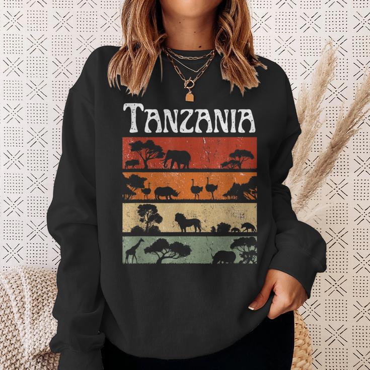 Retro Africa Tanzania Safari Travel Tanzania Tour Sweatshirt Geschenke für Sie