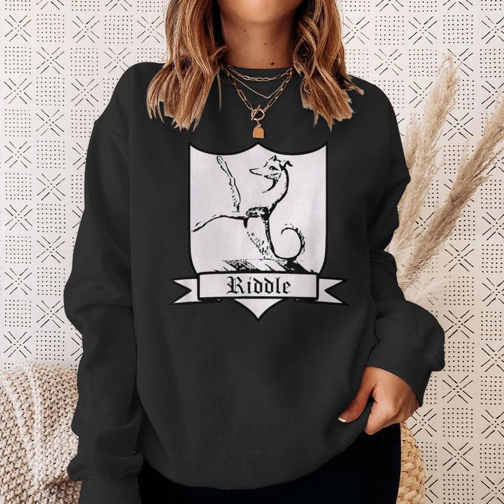 Riddle Surname Family Name Motto Sweatshirt Geschenke für Sie