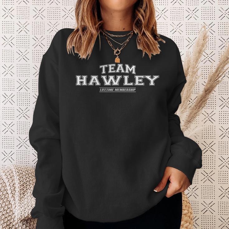 Team Hawley Stolzer Familiennachname Nachname Geschenk Sweatshirt Geschenke für Sie