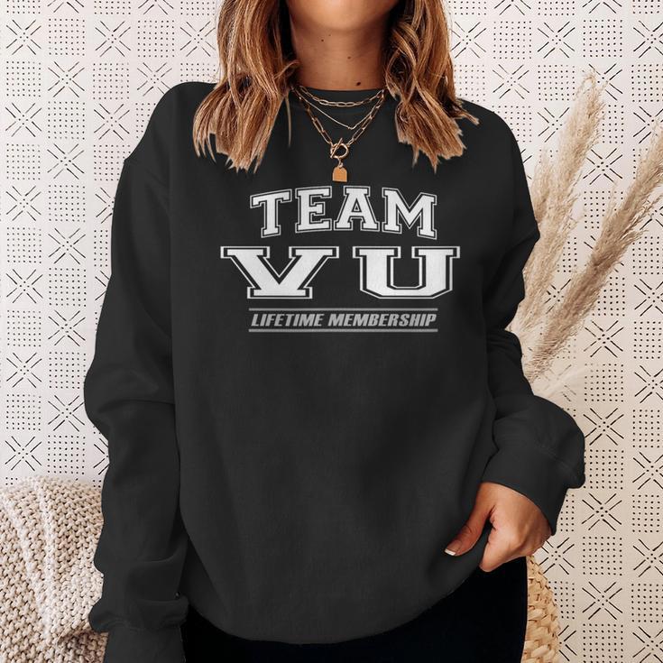 Teamu Proud Family Name Surname Sweatshirt Geschenke für Sie