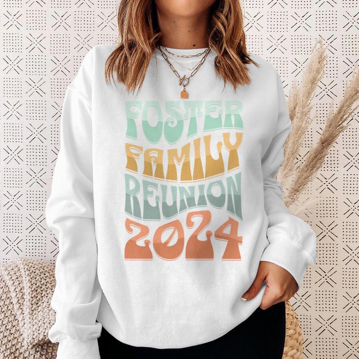 Foster 2024 Foster Surname Foster Sweatshirt Geschenke für Sie