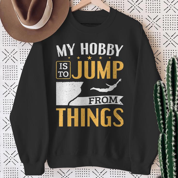 Damen Cliff Jump Mein Hobby Iston Dingen Zu Springen Klippenspringen Mit-Ausschnitt Sweatshirt Geschenke für alte Frauen