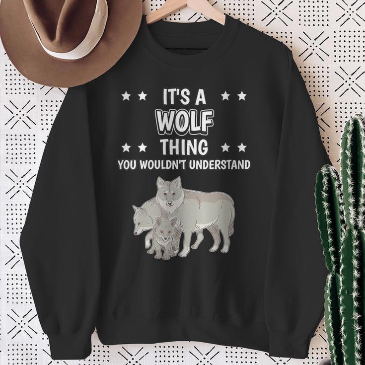 Damen Ist So Ein Wolf Ding Lustiger Spruch Wölfe Mit-Ausschnitt Sweatshirt Geschenke für alte Frauen