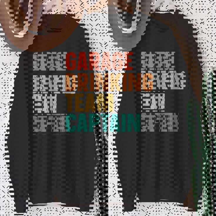 Garage Drinking Team Captain Retro Vintage Sweatshirt Gifts for Old Women