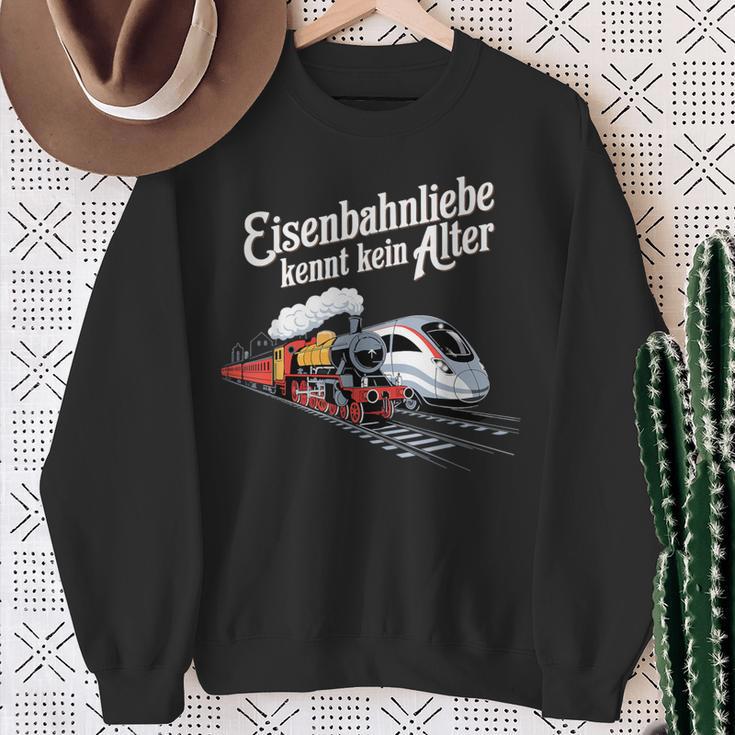 Model Railway Saying Eisenbahn Liebe Damplok Modellbau Sweatshirt Geschenke für alte Frauen