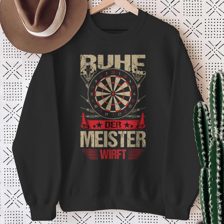 Ruhe Der Meister Werft Dart Sweatshirt Geschenke für alte Frauen