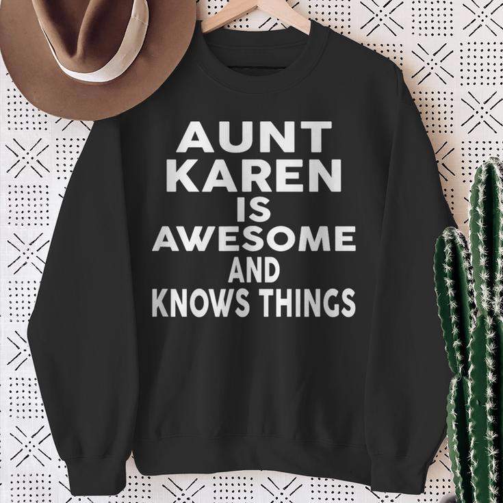 Tante Karen Ist Großartig Und Weiß Dinge Karen Sweatshirt Geschenke für alte Frauen