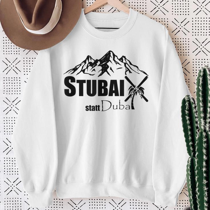 Cool Stubai Tal Statt Dubai Ski Mountains Piste Après-Ski Sweatshirt Geschenke für alte Frauen