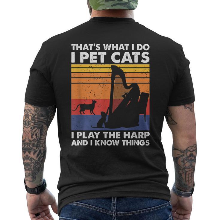 Das Ist Was Ich Tue Ich Pet Cats Ich Spiele Harfe & Ich Weiß Dinge T-Shirt mit Rückendruck