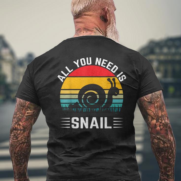 Alles Was Du Brauchst Ist Schnecke T-Shirt mit Rückendruck Geschenke für alte Männer