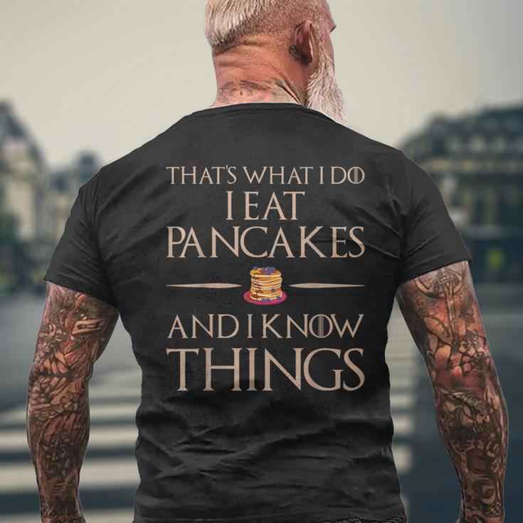 Das Ist Was Ich Esse Und Weiß Dinge Pfannkuchen T-Shirt mit Rückendruck Geschenke für alte Männer