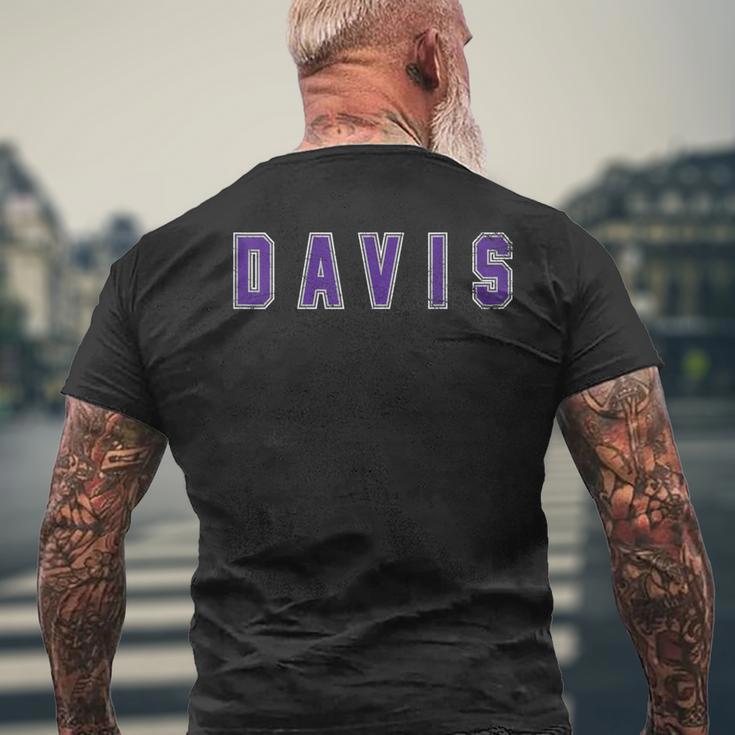 Distressed Davis Proud Family Surname Familia T-Shirt mit Rückendruck Geschenke für alte Männer