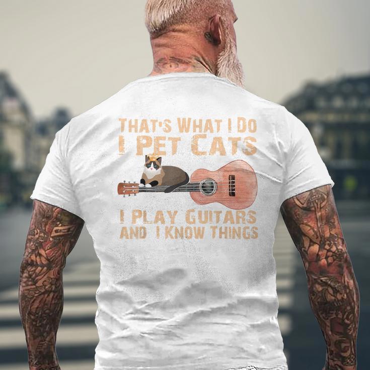 Das Ist Was Ich Mache Ich Pet Cats Ich Spiel Guitar & Ich Weiss Things T-Shirt mit Rückendruck Geschenke für alte Männer