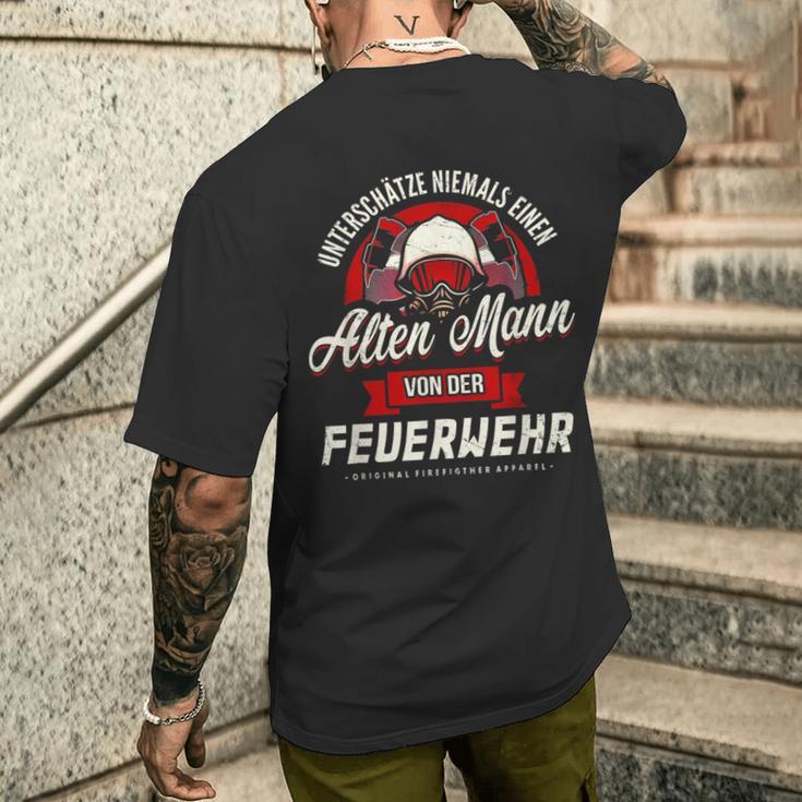 Underschätze Niemal Alten Mann Fireman T-Shirt mit Rückendruck Geschenke für Ihn