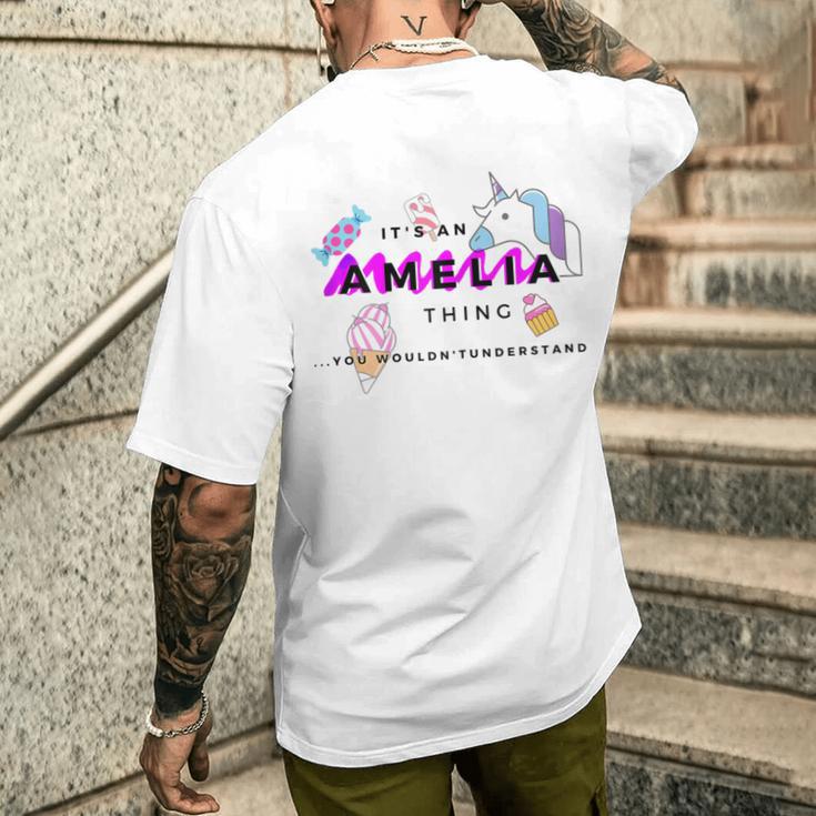 Es Ist Ein Amelia-Ding T-Shirt mit Rückendruck Geschenke für Ihn