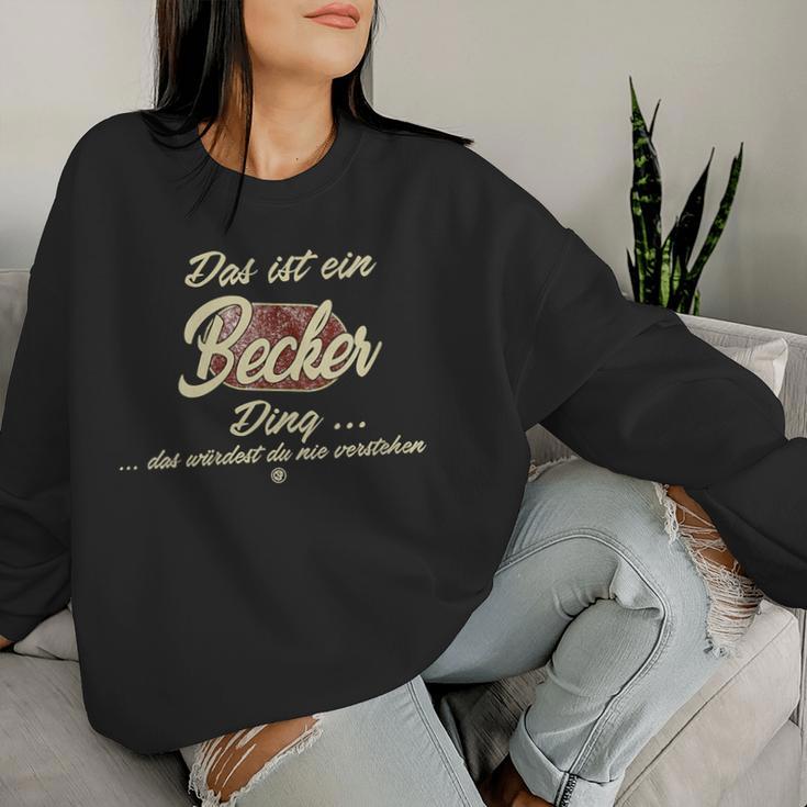 Women's Das Ist Ein Becker Ding Family Becker With-Neck Sweatshirt Frauen Geschenke für Sie