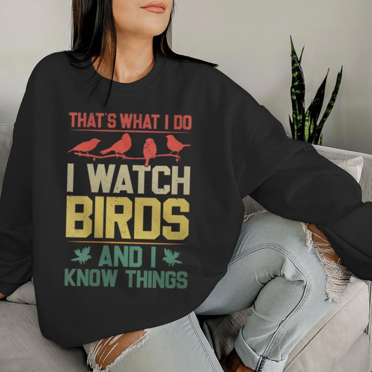 Women's Das Ist Was Ich Tue Ich Beobachtteögel Und Ich Weiß Dinge Das Ist Was Ich Tue Ich Beachtteogel Sweatshirt Frauen Geschenke für Sie