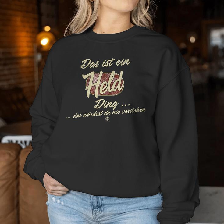 Women's Das Ist Ein Held Ding Family Hero With-Neck S Sweatshirt Frauen Lustige Geschenke